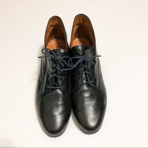 BeautiFeel Black Leather Lace Up Ankle Booties